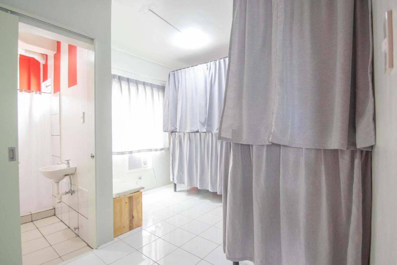 Innspired Hostel Ph In Makati, Metro Manila Makati City Zewnętrze zdjęcie