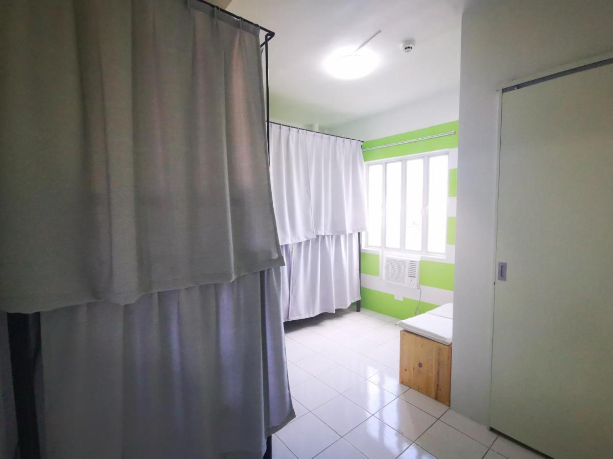 Innspired Hostel Ph In Makati, Metro Manila Makati City Zewnętrze zdjęcie