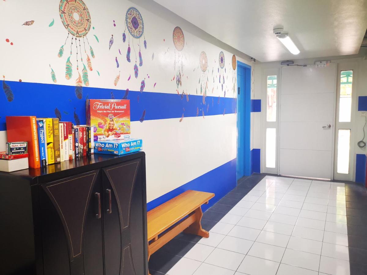 Innspired Hostel Ph In Makati, Metro Manila Makati City Zewnętrze zdjęcie