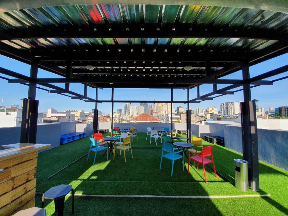 Innspired Hostel Ph In Makati, Metro Manila Makati City Zewnętrze zdjęcie